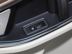 2020款 330TSI 豪华版