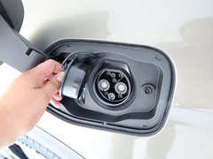 2021款 653S 160kW
免税
