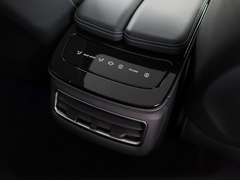 2021款 653S 160kW
免税
