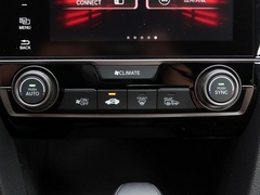 2021款 HATCHBACK 220TURBO CVT新锐控