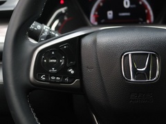 2021款 HATCHBACK 220TURBO CVT新锐控