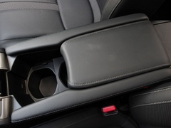 2021款 HATCHBACK 220TURBO CVT新锐控