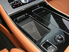 2020款 3.0T V6 四驱总统版