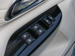 2020款  尊享型405
免税
