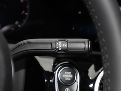 2020款 改款 A 220 L 4MATIC 运动轿车