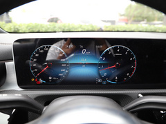 2020款 改款 A 220 L 4MATIC 运动轿车