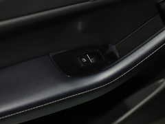 2020款 2.0L 自动嘉悦型