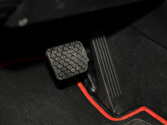 2020款 2.0L 自动嘉悦型