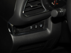 2020款 2.0L 自动嘉悦型