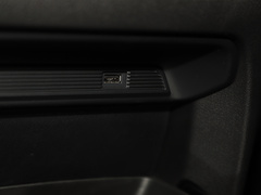 2020款 2.0L 自动嘉悦型