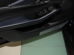 2020款 2.0L 自动嘉悦型