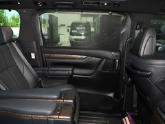 2020款 双擎 2.5L HV尊贵版