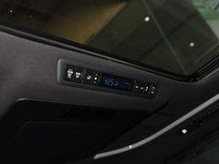 2020款 双擎 2.5L HV尊贵版