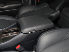 2020款 双擎 2.5L HV尊贵版