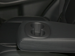 2020款 2.0L 两驱畅享版 5座