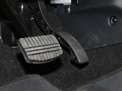 2020款 2.0L 两驱畅享版 5座
