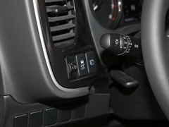 2020款 2.0L 两驱畅享版 5座