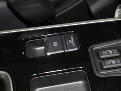 2020款 2.0L 两驱畅享版 5座