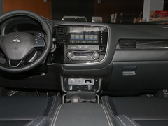 2020款 2.0L 两驱畅享版 5座