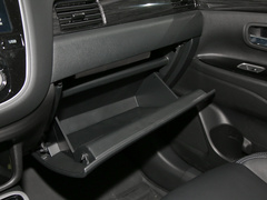 2020款 2.0L 两驱畅享版 5座