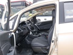 2020款 1.5L 手动精英型