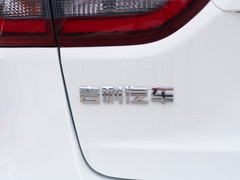 2020款 1.5L 手动尊贵型