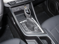 2020款 1.5L CVT尊贵型