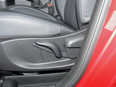 2020款 1.5L CVT尊贵型