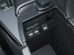 2021款 2.5L 豪华版
