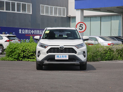 2020款 2.0L CVT四驱风尚PLUS版