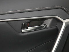 RAV4荣放 2020款 2.0L CVT四驱风尚PLUS版