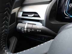 2020款 超越版 1.5TI 自动旗舰型