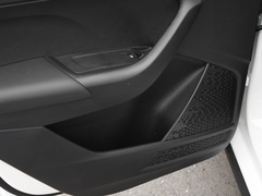 2020款 1.5L 自动舒适版