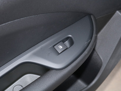 2021款 1.3T 自动轻混动进取型