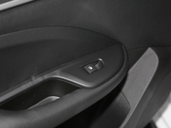2021款 1.3T 自动轻混动精英型