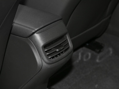 2021款 1.3T 自动轻混动精英型