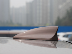 2020款 陆上公务舱 652T 豪华型
