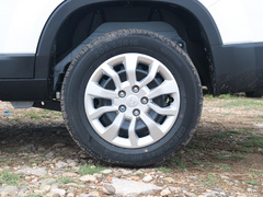 2020款 1.5L 手动标准型