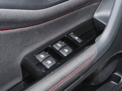 2020款 1.5L 手动标准型
