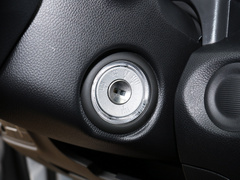 2020款 1.5L 手动标准型