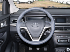 2020款 1.5L 手动标准型