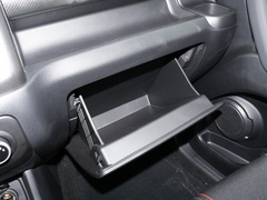 2020款 1.5L 手动标准型