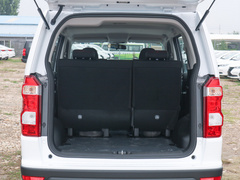 2020款 1.5L 手动标准型