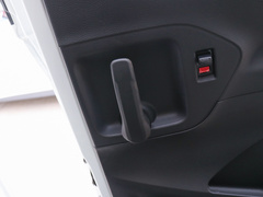 2021款 2.0T 手动智享版 柴油 7座