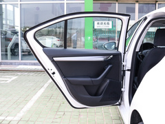 2020款 1.5L 手动智行舒适版