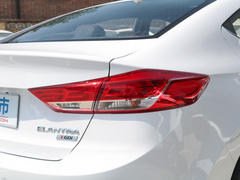 2020款 1.4T 双离合炫动·活力型