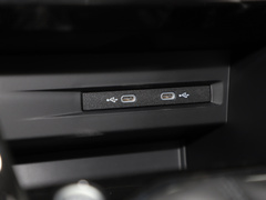 2020款 330TSI 两驱豪华智联版