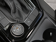 2020款 380TSI 四驱R-Line智联版