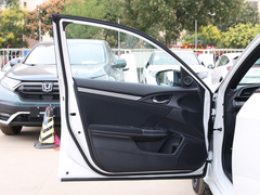 2021款 HATCHBACK 220TURBO CVT潮酷控