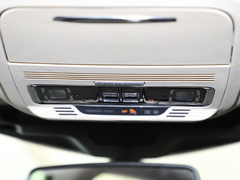 2021款 2.0T 两驱尊悦版
